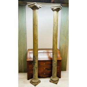 paire de colonnes en bois laqué d’époque XVIII éme