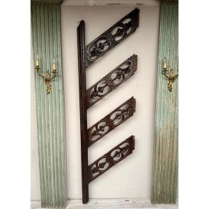 18th Century Solid Oak Staircase Railing 