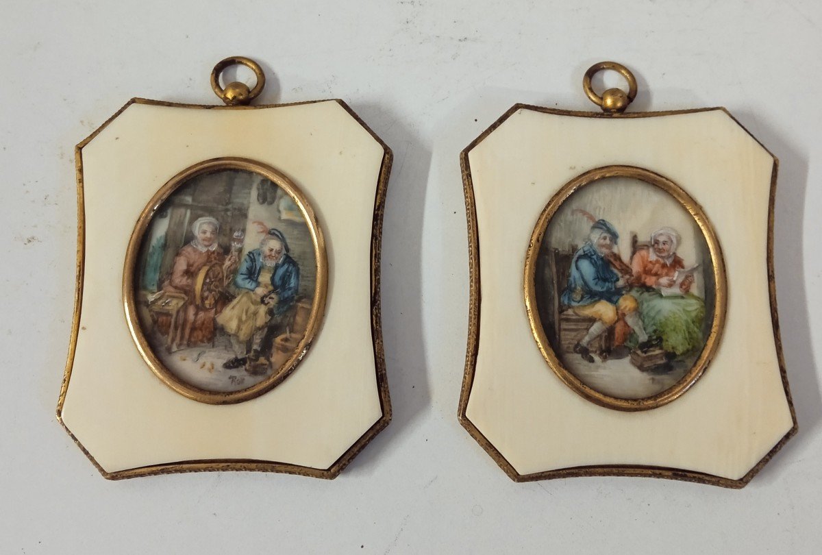 2 miniatures En Pendants Scène De Genre D Intérieur