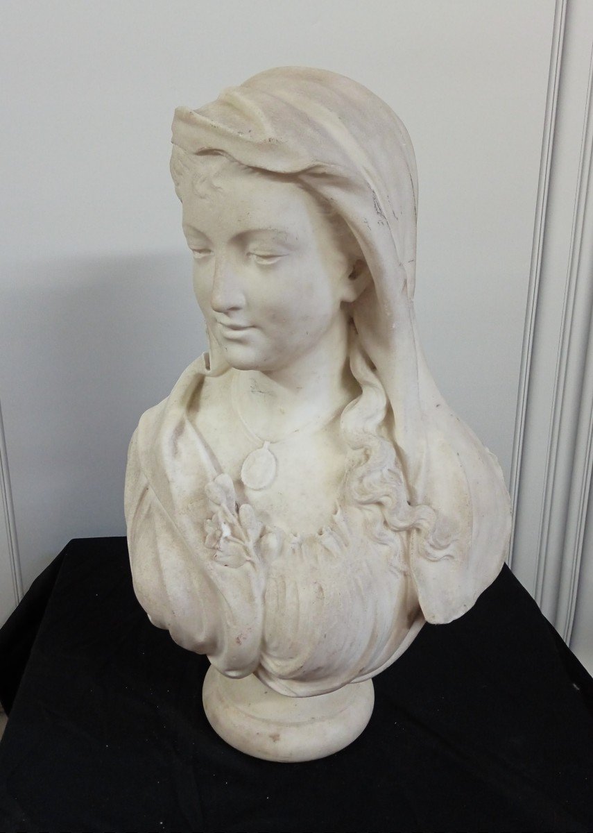 Bust Of Young Woman In Marble On Pedestal XIX-photo-2