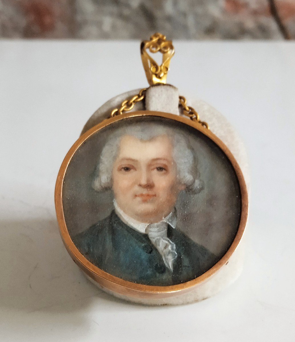 Miniature Portrait D Homme D époque Fin XVIII Siècle