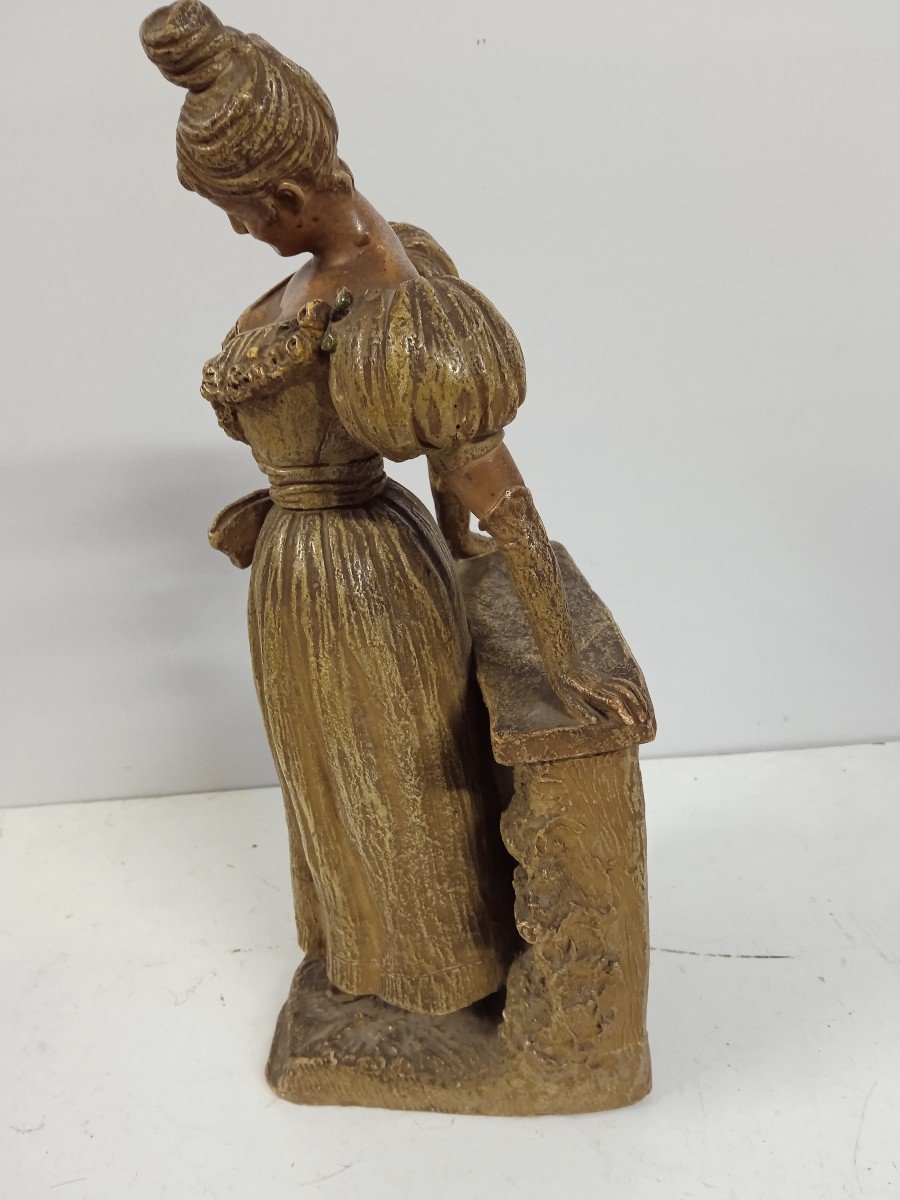 Statuette Goldsheider Friedrich  ( 1845  1897 ) Jeune Femme-photo-1