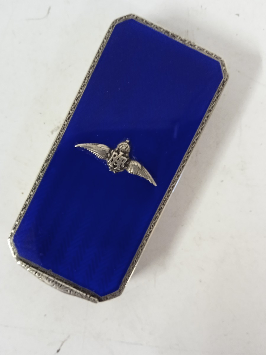 English Silver Powder Compact Decorated With The Emblems Of The Royal Air Force-photo-2