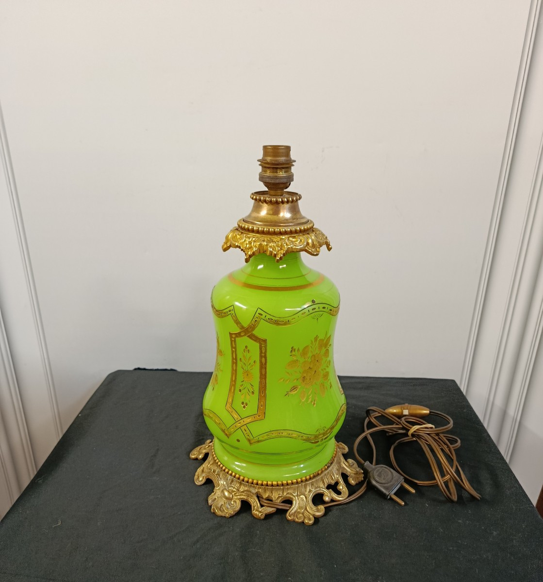 lampe opaline verte  époque Napoléon III