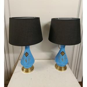 paire de lampes en opaline montées à l éléctricité  époque Napoléon III