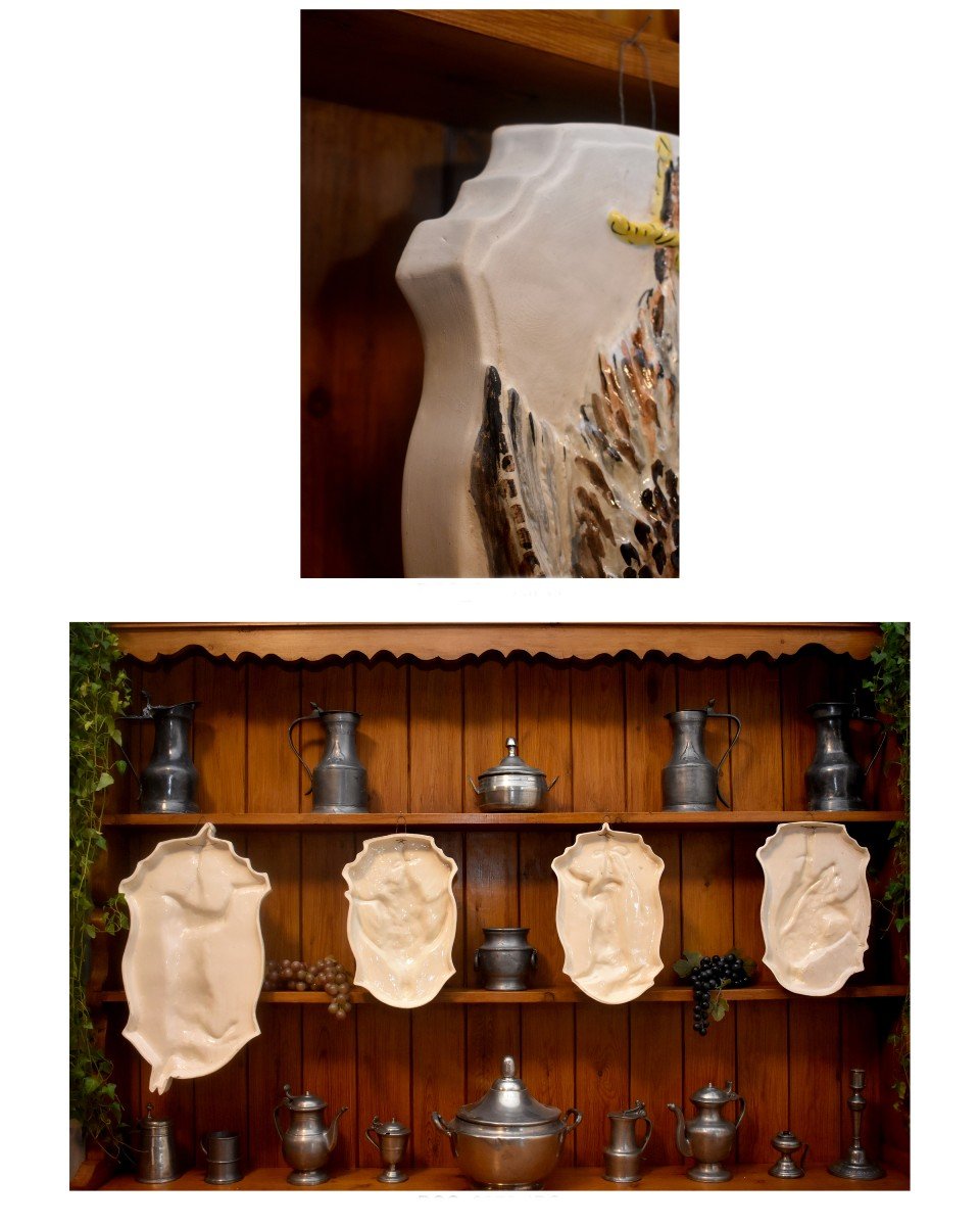 Suite De Quatre Grandes  Plaques En Biscuit Et Biscuit Emaill&eacute;, D&eacute;cor Aux  Troph&eacute;es De Chasse, Gibier,  Li&egrave;vre, Perdrix, Lapin et Grive, Milieu XX &egrave;me-photo-8