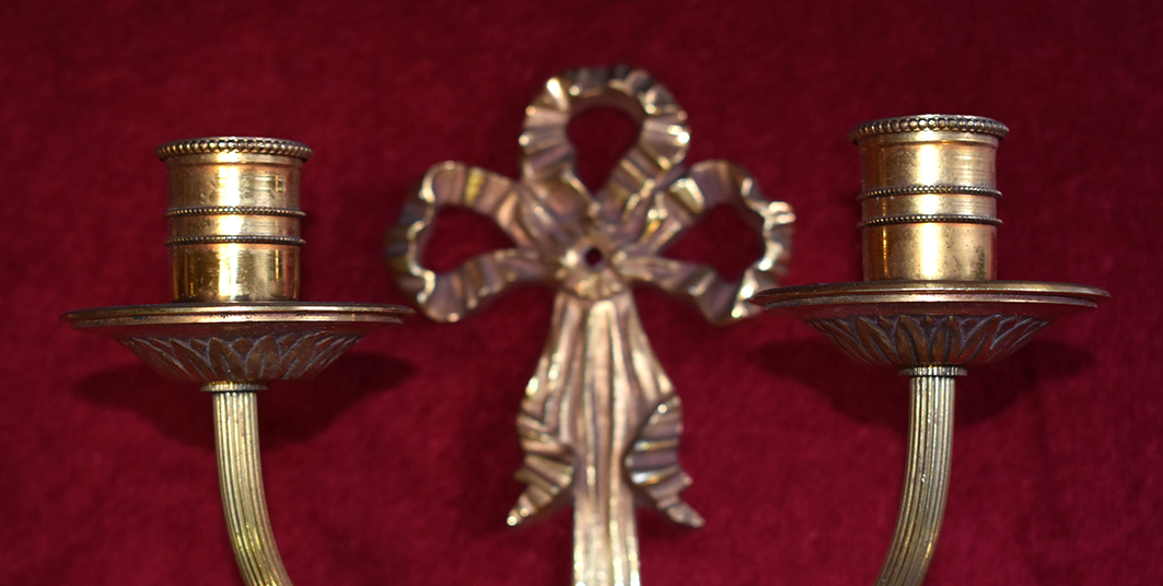 Paire d&#039;Appliques, Bougeoirs  en Bronze Dor&eacute; De Style Louis XVI-photo-2