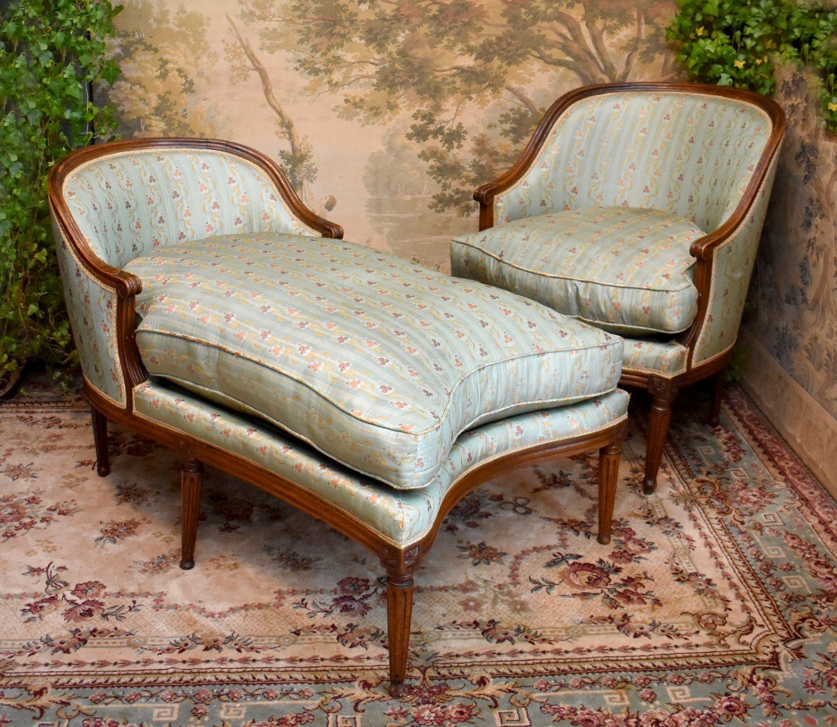 Broken Duchess Of The Louis XVI Period, Broken Duchess Known As "en Gondole", 18th Century Period