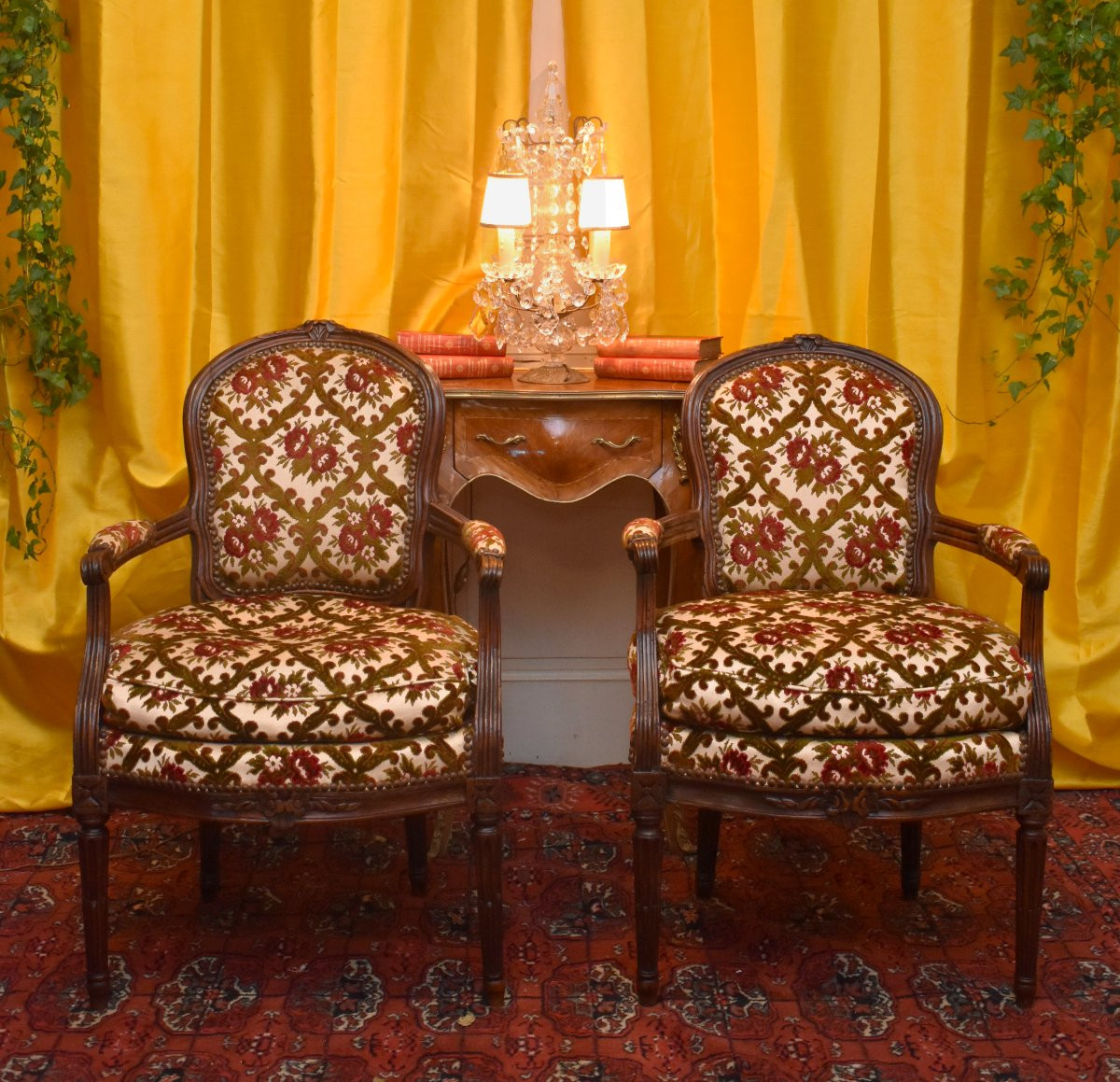 Paire de fauteuils Cabriolets Epoque Transition, Louis XV / Louis XVI, vers 1760-1770, XVIIIeme-photo-2