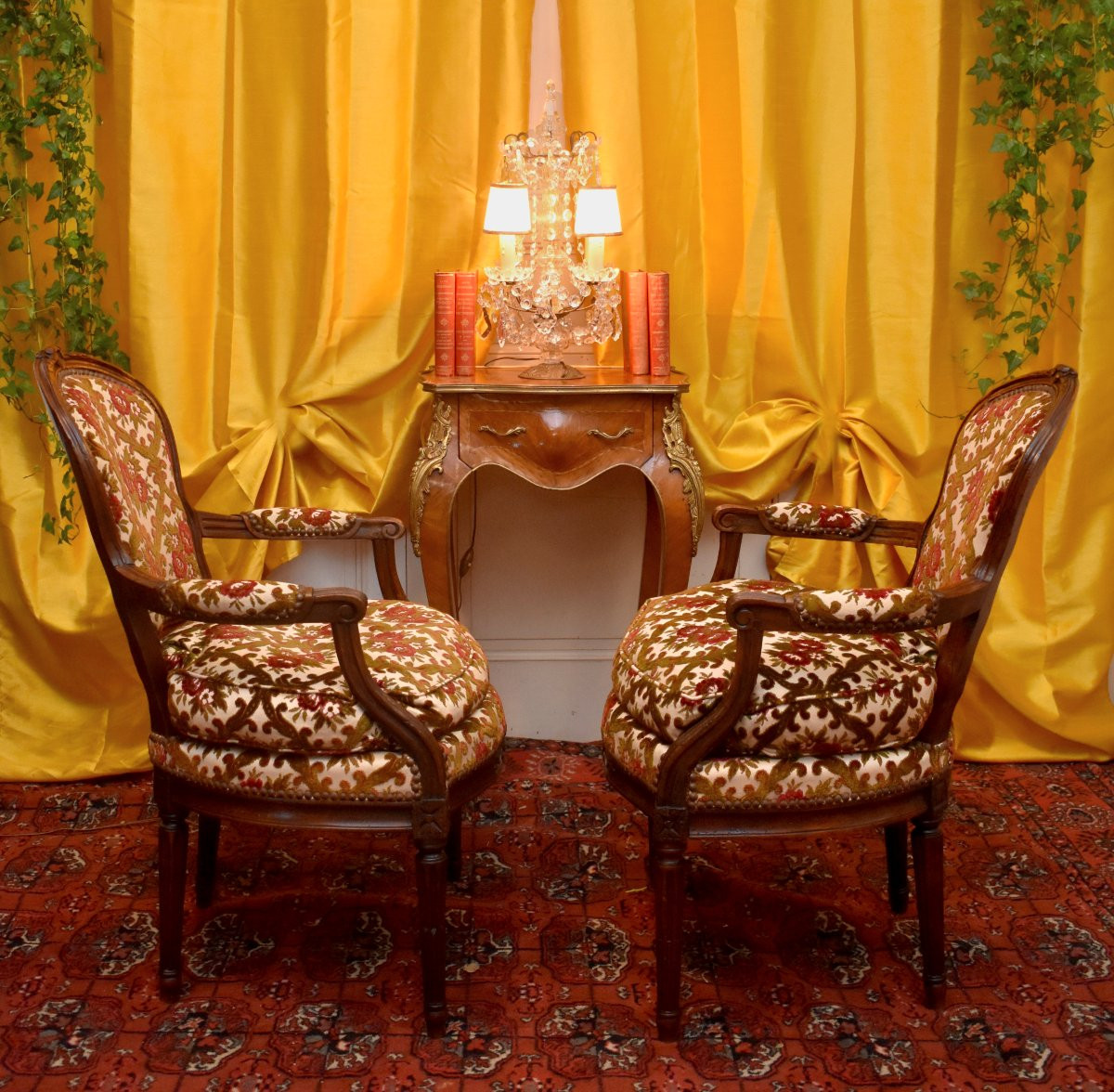 Paire de fauteuils Cabriolets Epoque Transition, Louis XV / Louis XVI, vers 1760-1770, XVIIIeme-photo-3