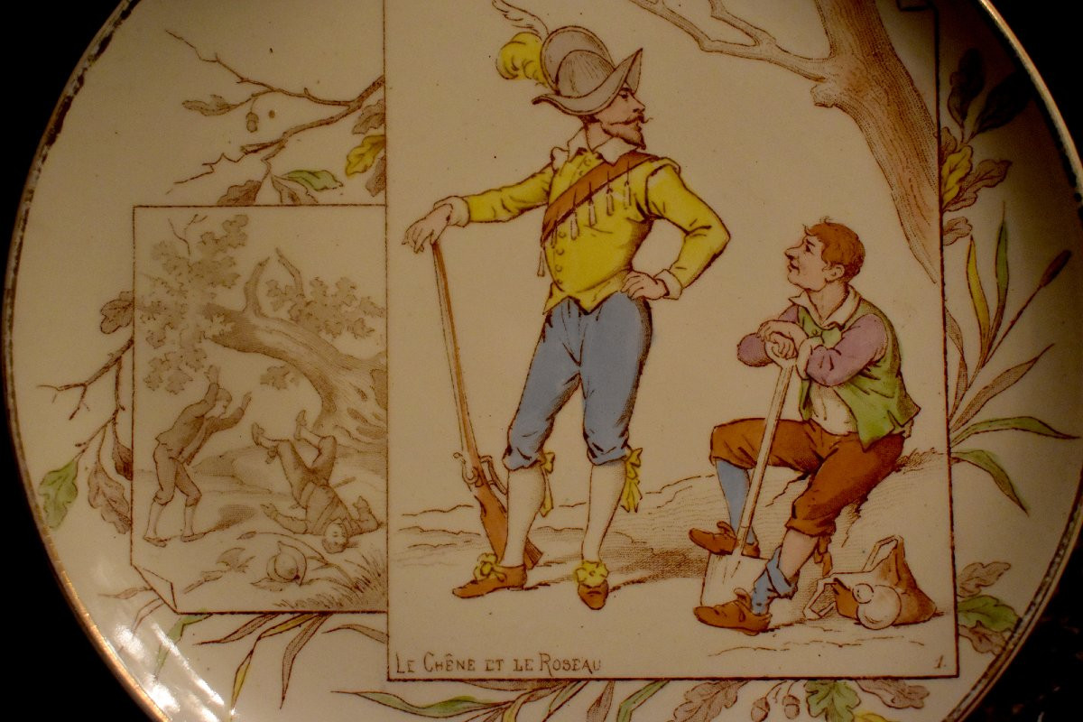  Fables de la Fontaine par Creil et Montereau, Service à Dessert, Huit  Assiettes en Faïence -photo-2
