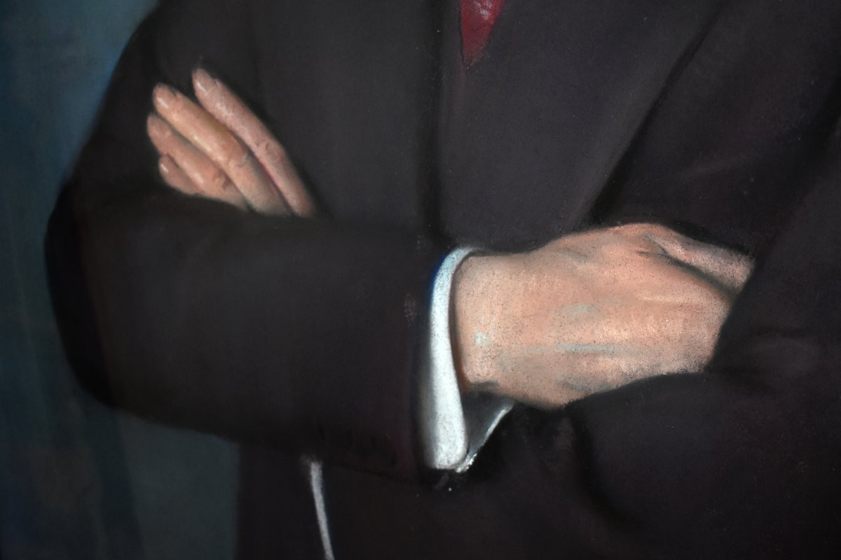 Portrait d'Un Homme Elégant par Germaine Méthion, Pastel, Epoque Art Déco, 1934-photo-3