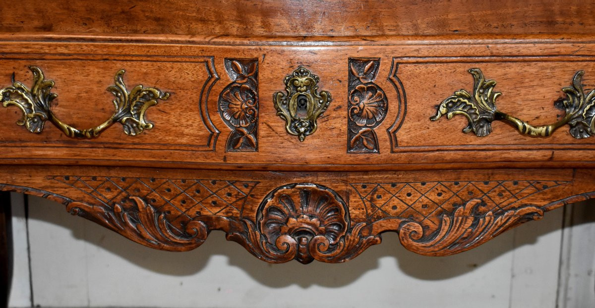 Commode Galbée en Façade d'Epoque Transition, Commode Provençale,Noyer, Epoque XVIIIeme-photo-5