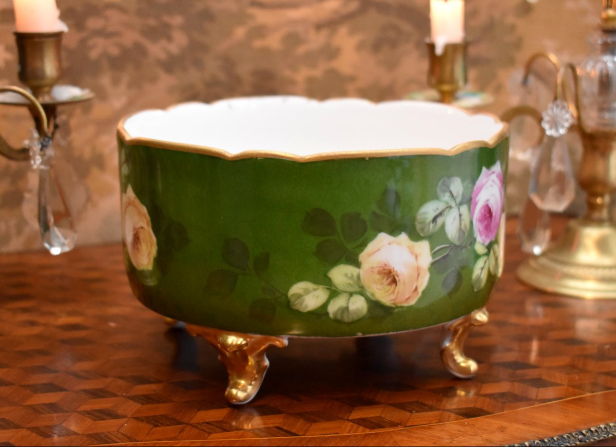Coupe en Porcelaine de  Limoges, décor de Roses peint Main, Centre de Table, Cache pot, XXeme-photo-2