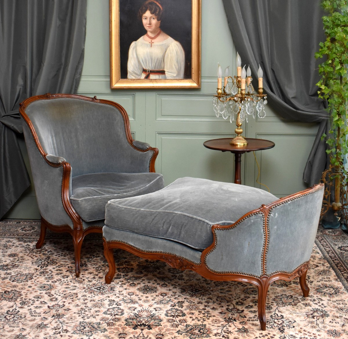 Louis XV Style Carved Natural Wood Duchesse Brisée Chair, Circa 1750-1770, 18th Century