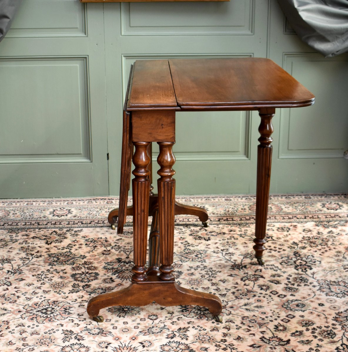 Table à Volets en Noyer Massif, Epoque Louis Philippe, Table à Abattants,  Console, Vers 1840-photo-1