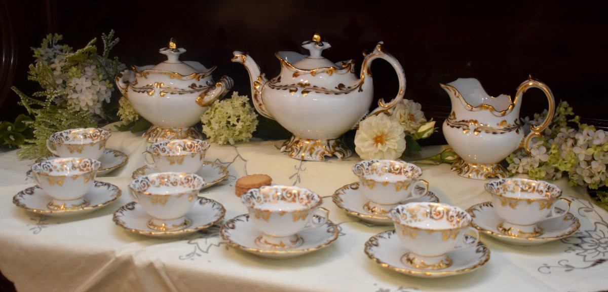 Service à café en Porcelaine Blanche et Or, Style louis XV / Rocaille, Epoque Louis Philippe-photo-2