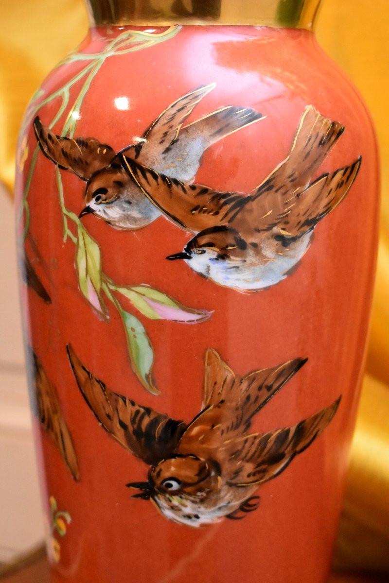 Vase In Limoges Porcelain, Hand-painted Birds, Signed Benoît, 20th Century-photo-3