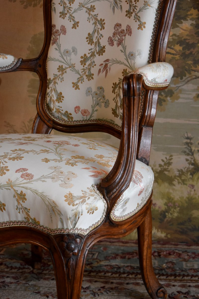 Fauteuil Provençal d' Epoque Louis XV, Provence Epoque XVIII ème,  Cabriolet -photo-3