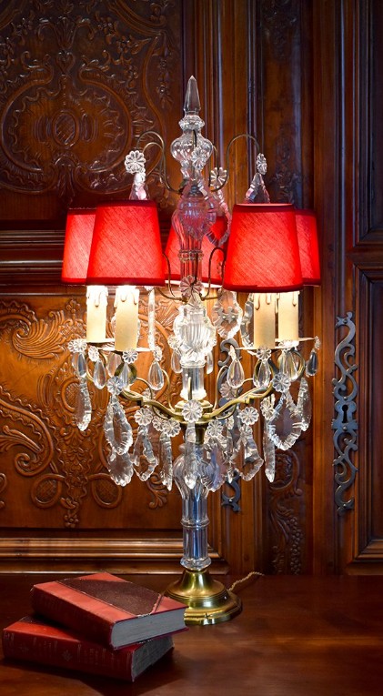 Grande Girandole de Style louis XV , Pampilles Cristal, Cinq Feux, Epoque Milieu XXème