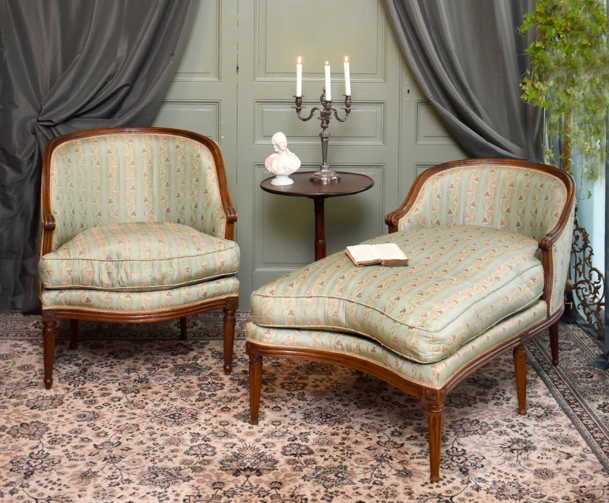 Gondola-shaped "duchesse Brisée" Chair, Louis XVI Period, 18th Century, Circa 1780, With Armrest And Footrest-photo-2