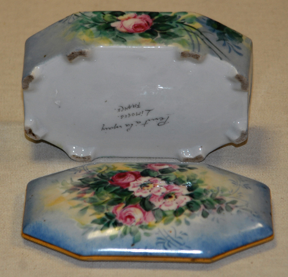 Limoges Porcelain Box, Entirely Painted Hand, Jewelry Box-photo-1