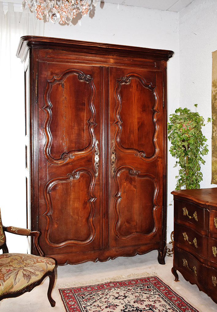 Armoire Epoque XVIII Eme, Merisier