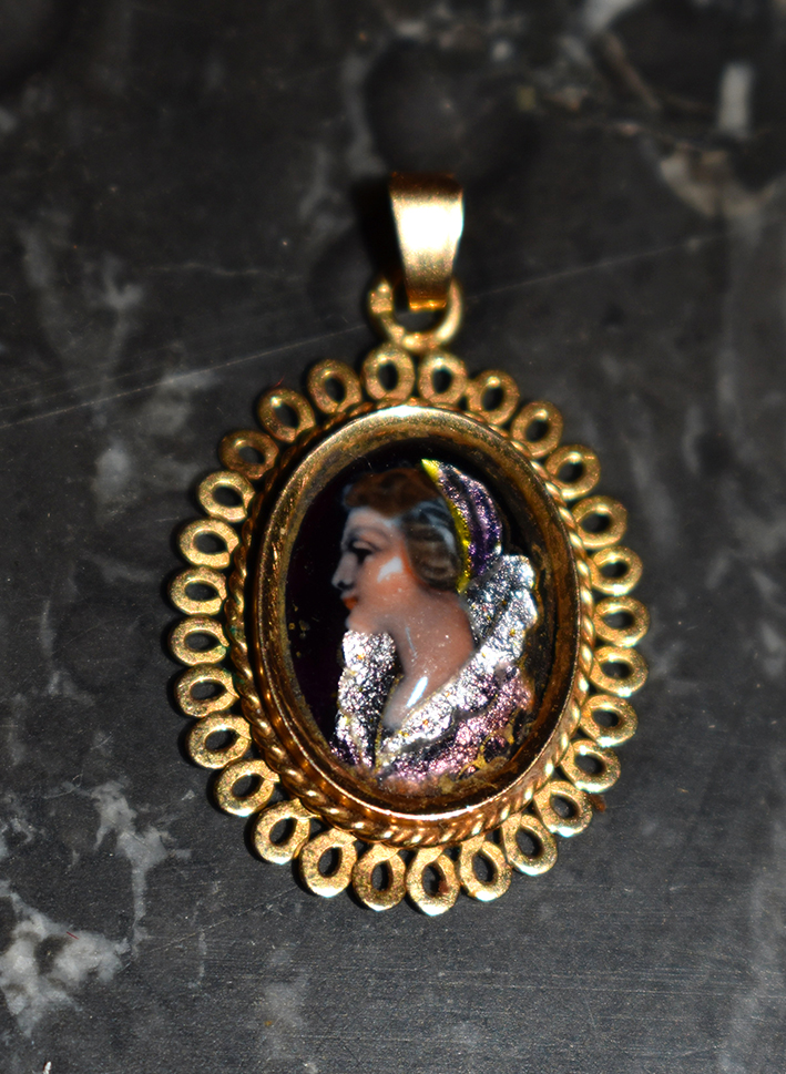 Gold Pendant And Limoges Email, Medallion, Decor Portrait Female-photo-1