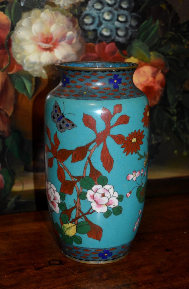 Vase Cloisonn&eacute; &agrave; D&eacute;cor d'Oiseau, de Papillon et De Fleurs, Japon , Fin XIX &egrave;me-photo-4