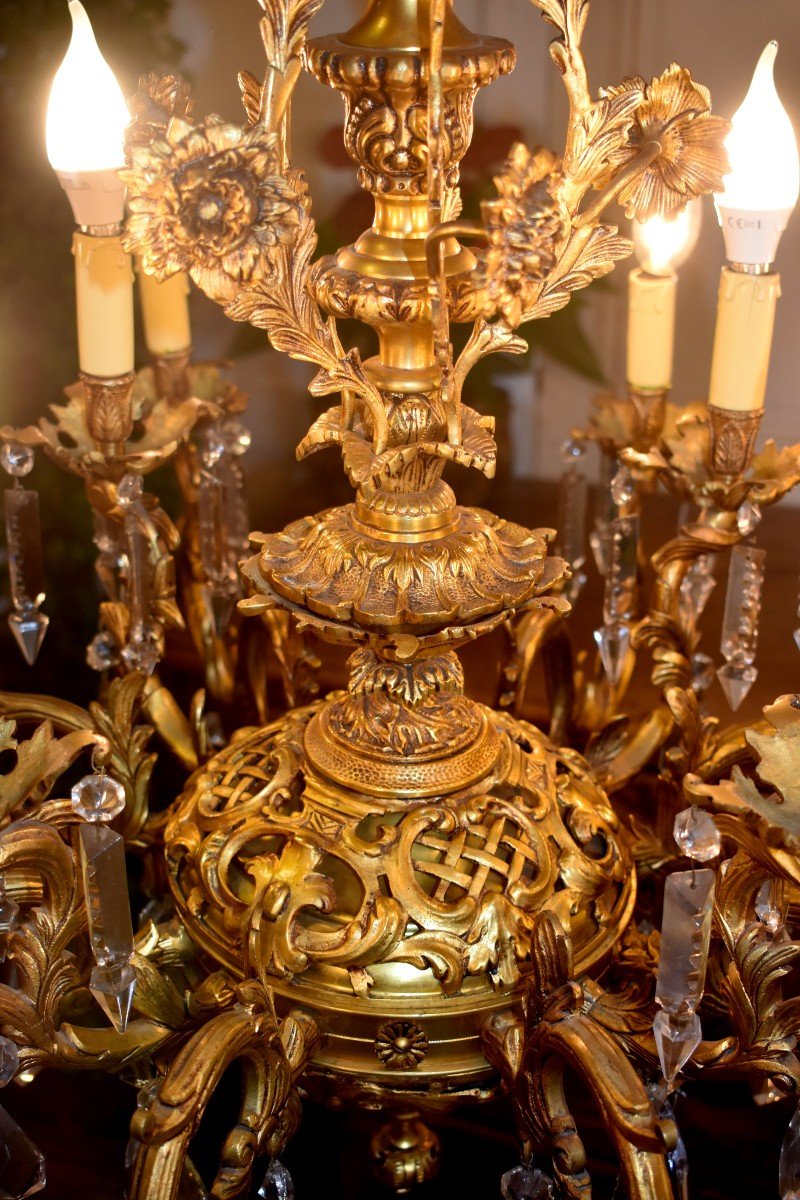 Grand Lustre Aux Fleurs Et Croisillons, 12 Bras De Lumi&egrave;re, Bronze Dor&eacute; Et Pampilles Cristal-photo-2