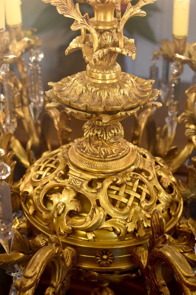 Grand Lustre Aux Fleurs Et Croisillons, 12 Bras De Lumi&egrave;re, Bronze Dor&eacute; Et Pampilles Cristal-photo-7