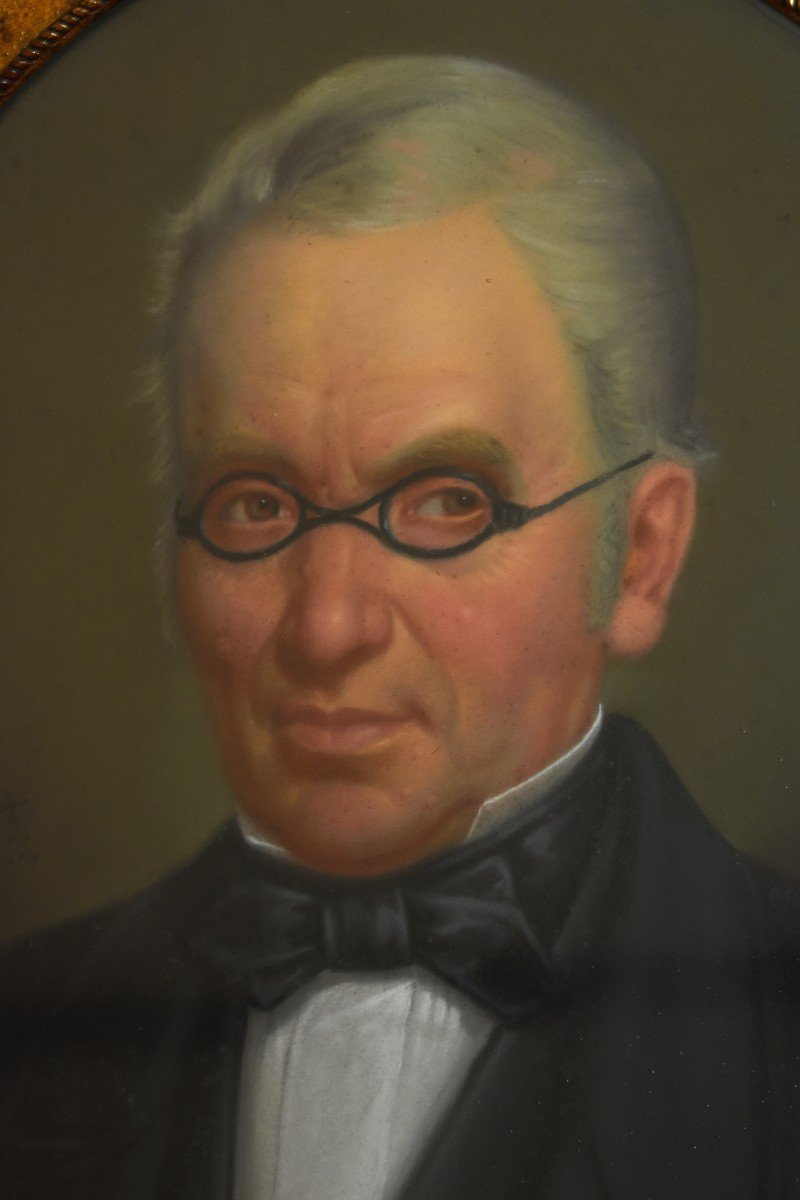 Pastel, Portrait Of Man With Glasses, Oval Portrait, Epoque XIX Eme-photo-4