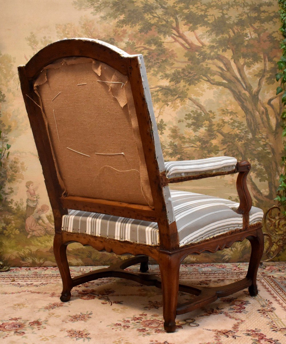 Grand Fauteuil &agrave; La Reine, Epoque R&eacute;gence, Garniture Refaite, A Recouvrir, Epoque D&eacute;but XVIII eme-photo-1