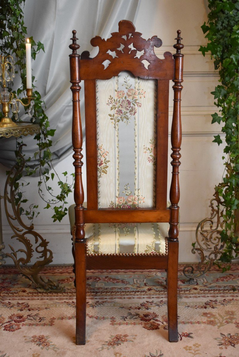 Chauffeuse, Chaise &agrave; Haut Dossier  En Acajou Sculpt&eacute;, D&eacute;cor De Roses, Tissu Satin, Epoque Napoleon III, XIX Eme-photo-1