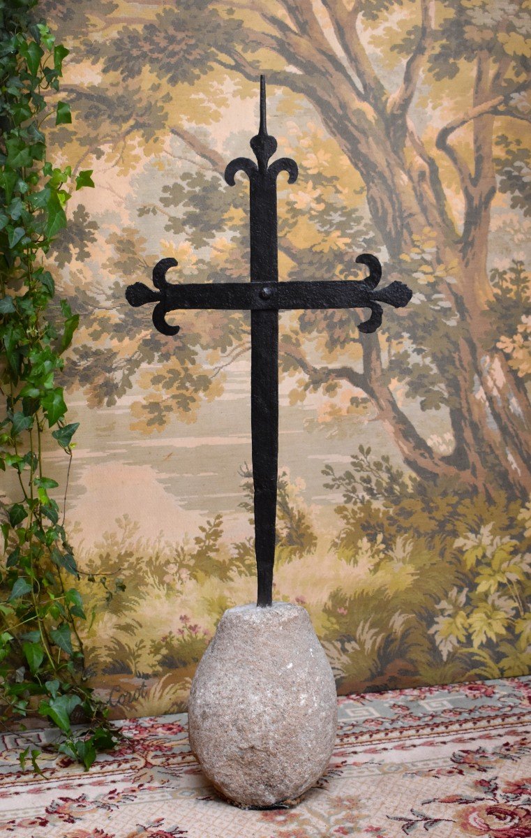 Rare Cross Of Crossroads In Wrought Iron, Epoque XVIII Eme