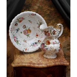 Ewer And Wash Basin In Paris Porcelain, Louis Philippe Period, Hand-painted Decor