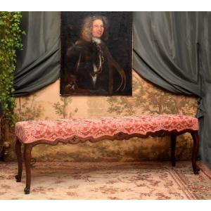 Grand Banc d'Epoque  Louis XV en  Noyer , Milieu  XVIIIème 