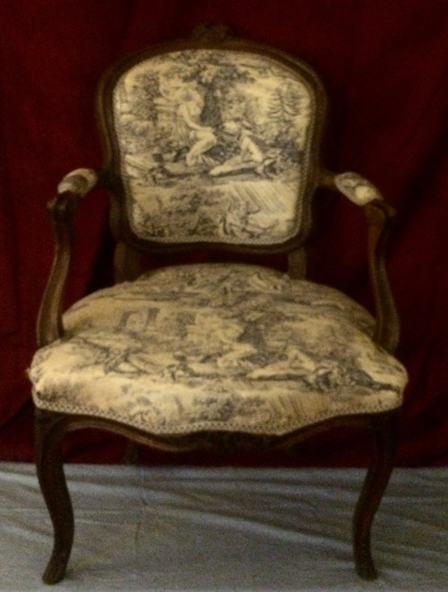 Pair Of Louis XV Cabriolet Armchairs-photo-4