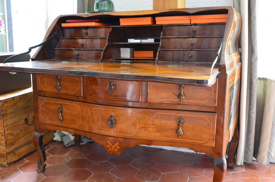 Bureau Dos d'âne marqueté Louis XV-photo-2