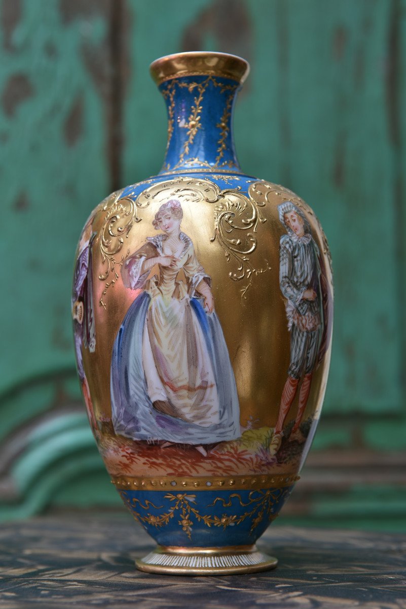 Berlin Kpm Vase . Commedia Dell´arte.1880.