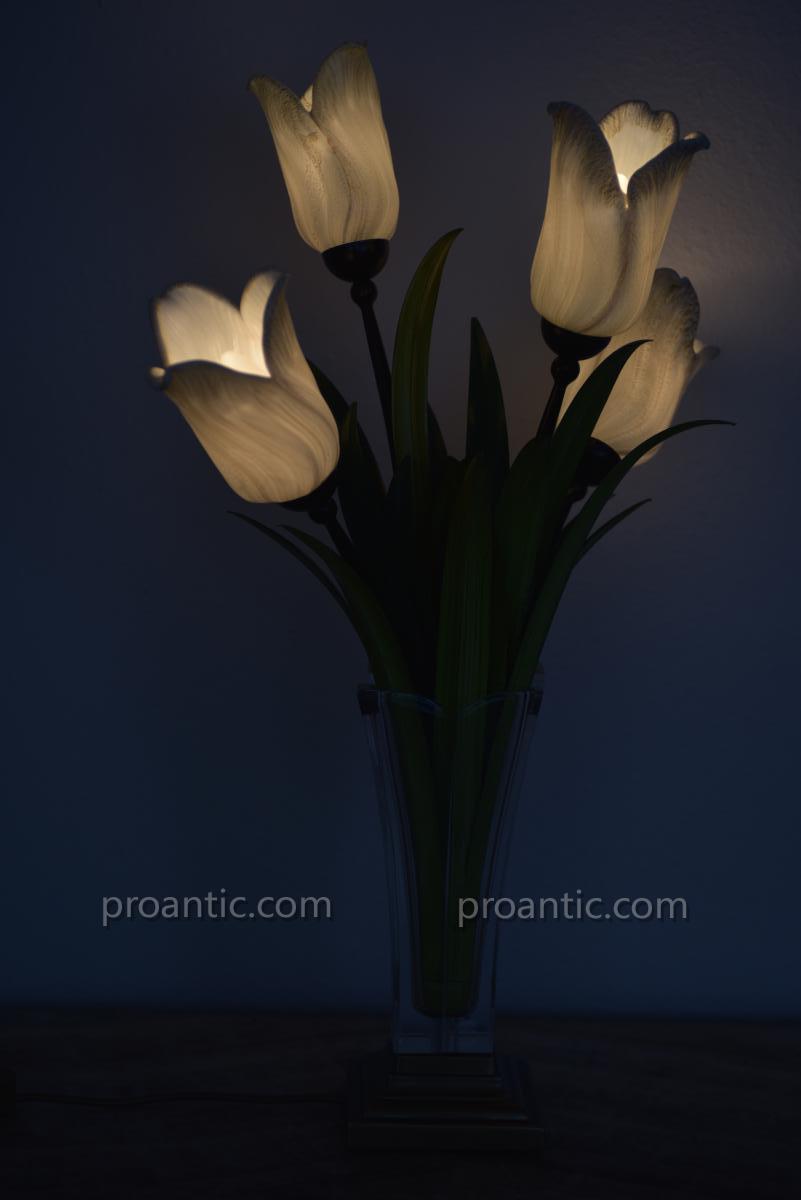 Murano. Lampe. Bouquet De Tulipes Dans Un Vase En Cristal-photo-4