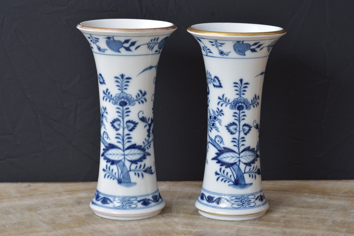 Meissen. 1920. Paire De Vases. Décor à L'oignon.-photo-2