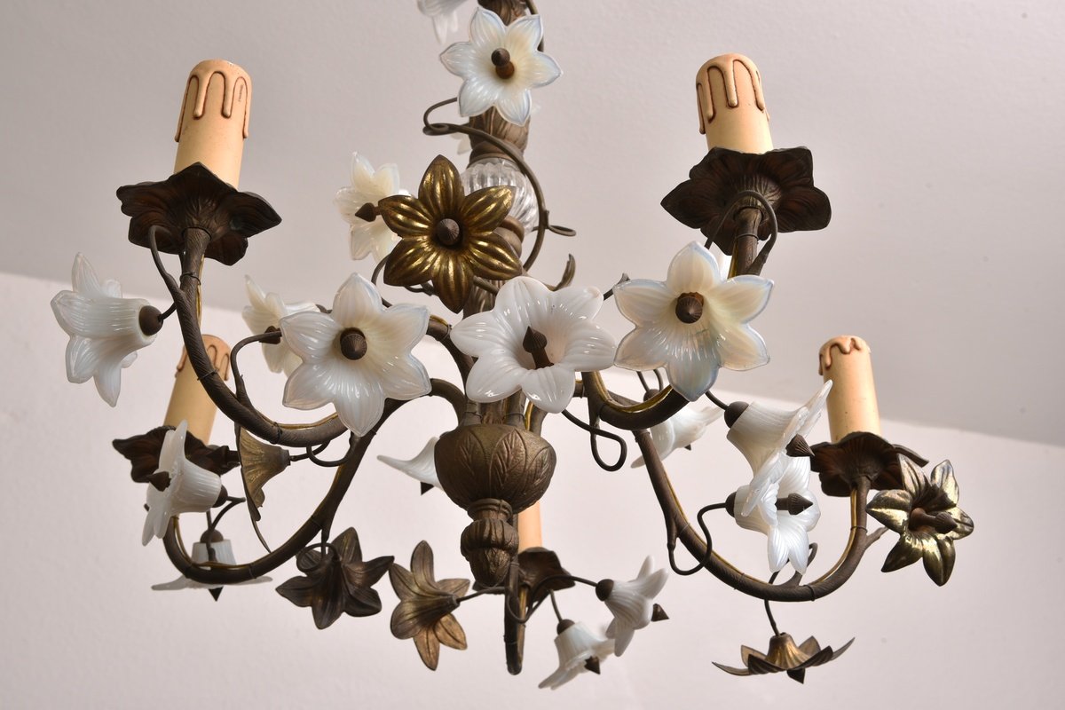 Lustre En  Bronze Et Opaline. Fleurs de Lys.-photo-3