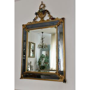 Miroir En Bronze . Design.