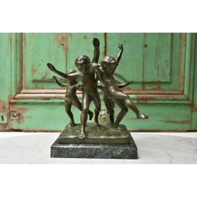 Eugène Canneel. Ronde d'enfants. Bronze patine verte.