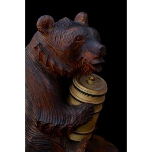 Carved Wood Bear. Black Forest. 1900.