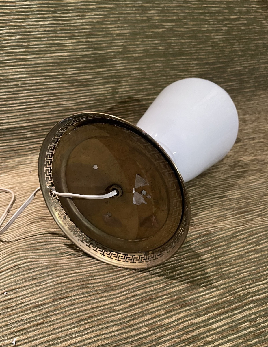 Large White Opaline Lamp.-photo-3