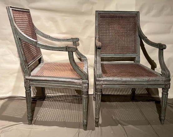 Paire de fauteuils Louis XVI. -photo-2