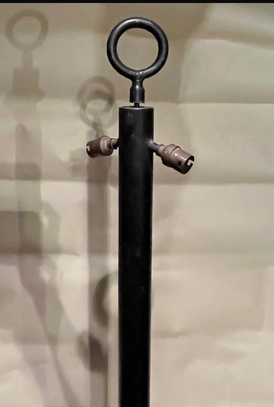 Iron Floor Lamp.-photo-2