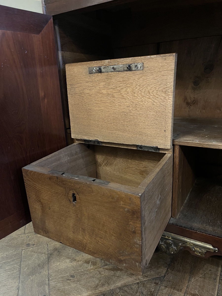 Secrétaire d’epoque LXVI-photo-1